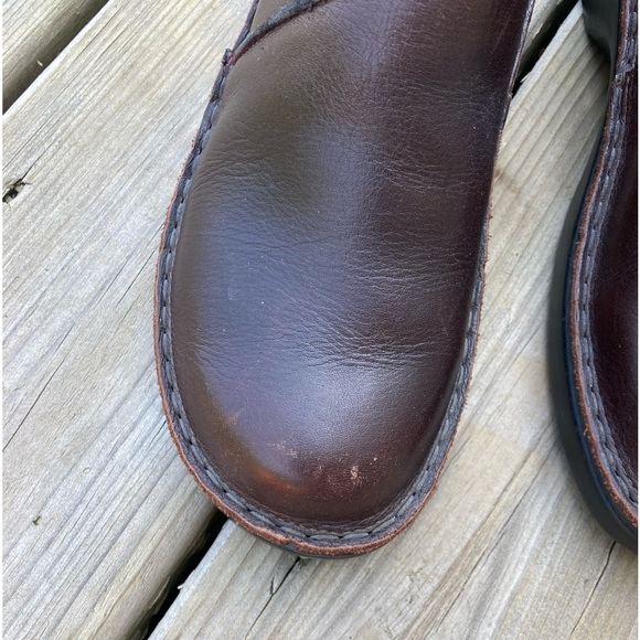 NAOT shoes. Women’s size 38 - Picture 3 of 10